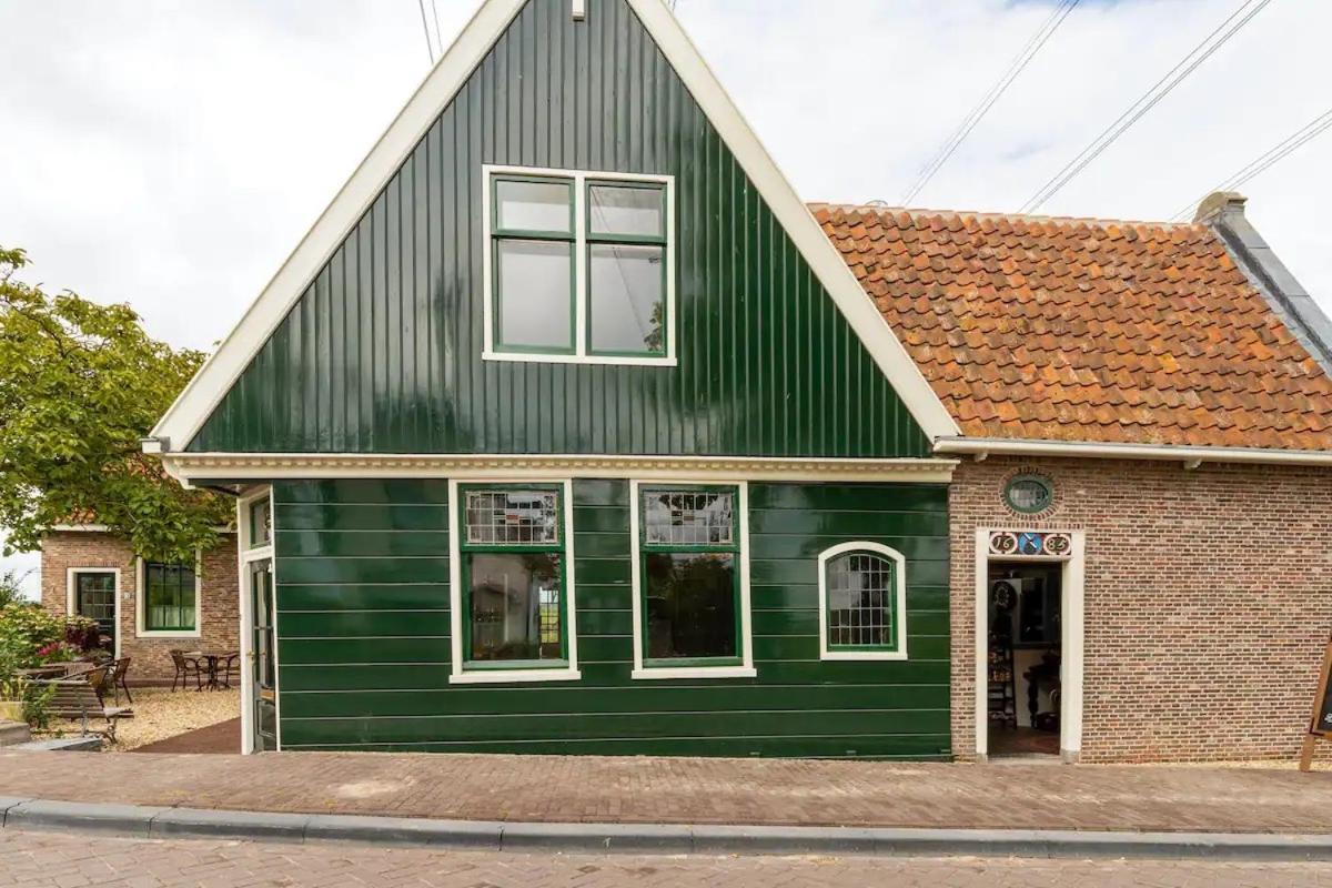 Boutique Hotel Jongwijs Westzaan Exterior photo